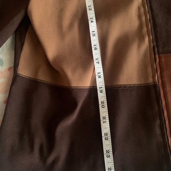 Skirt & jacket - Picture 16 of 16